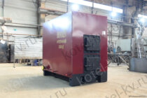 На дровах котел